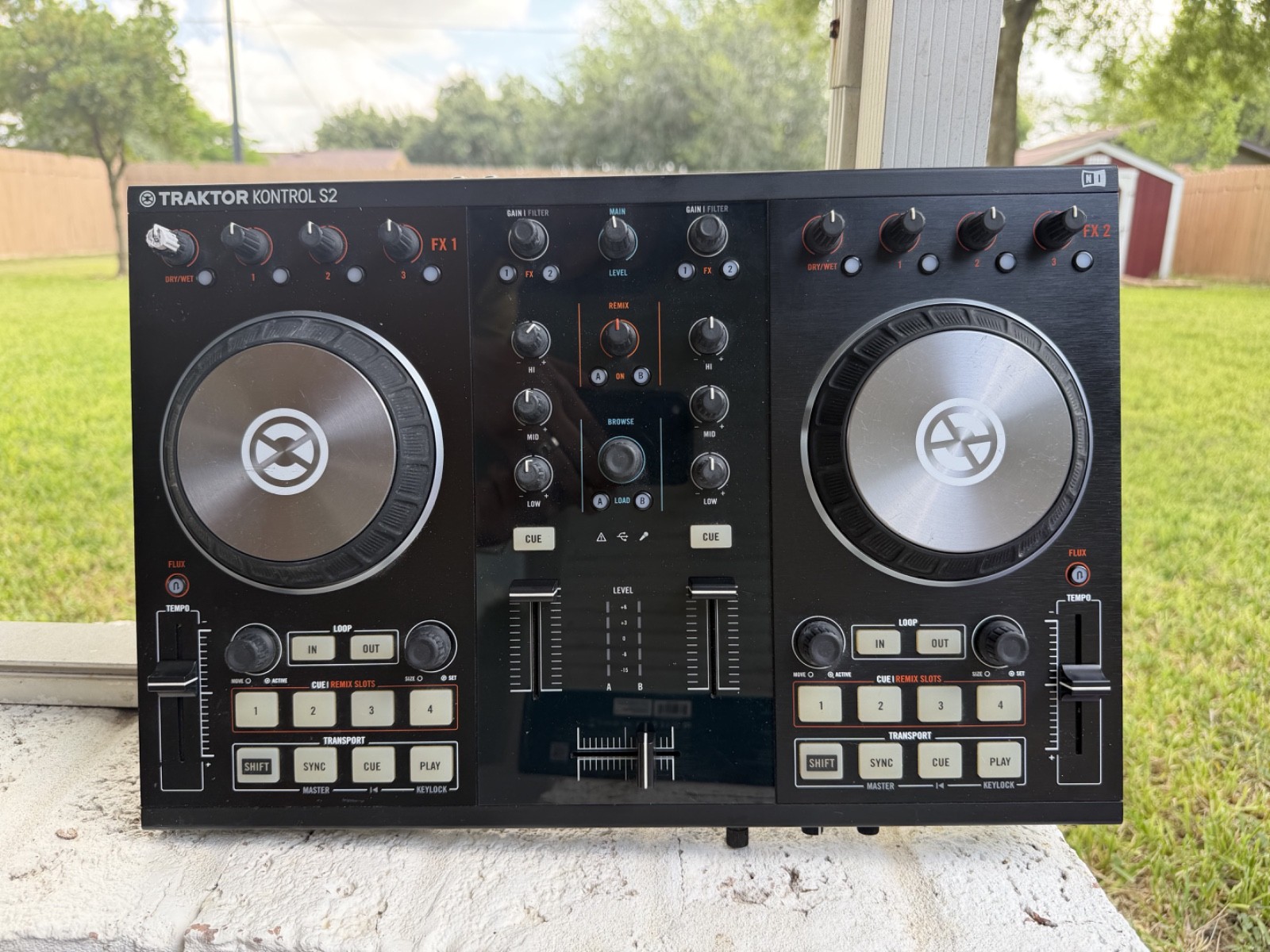 Traktor Kontrol S2 MK2