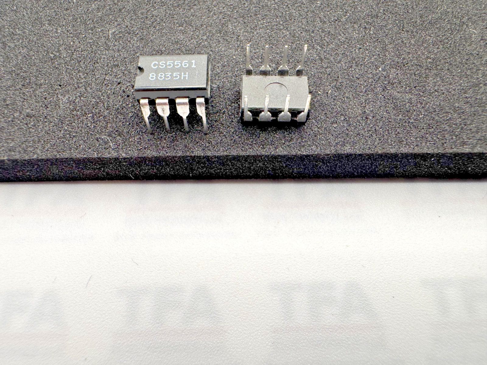 2 PCS CS5561 CHERRY SEMICONDUCTOR Switched Mode Power Supply Control IC DIP8 NOS