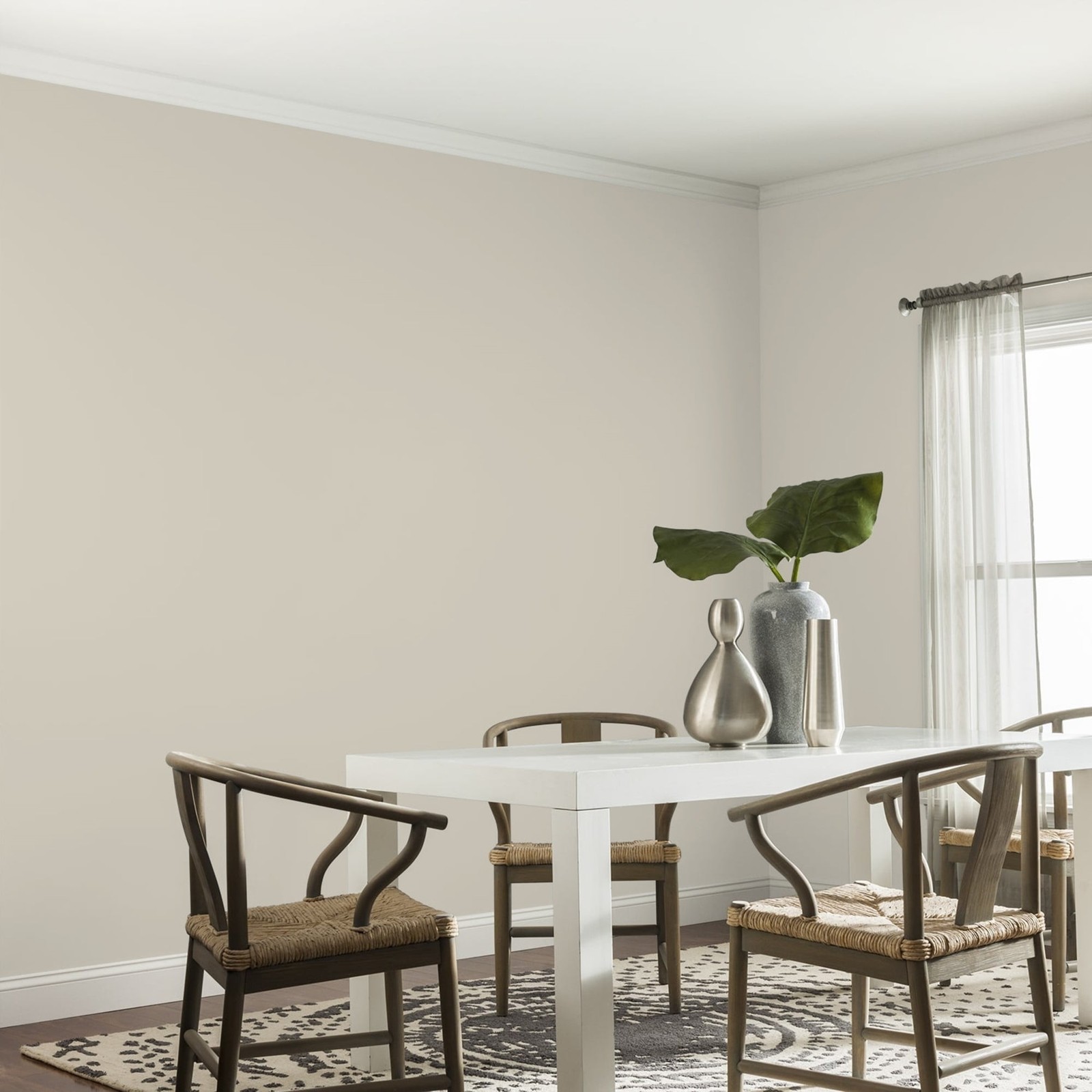 Glidden Spred Grab-N-Go Storm's Coming / Gray, Eggshell Interior Paint with