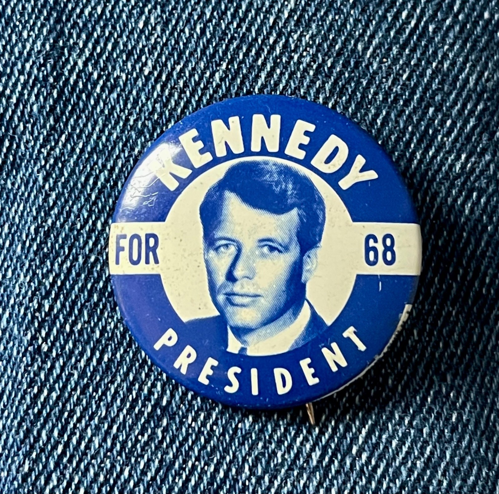 1968 nRobert F Kennedy For President 1 1/2" Litho Picture Pinback
