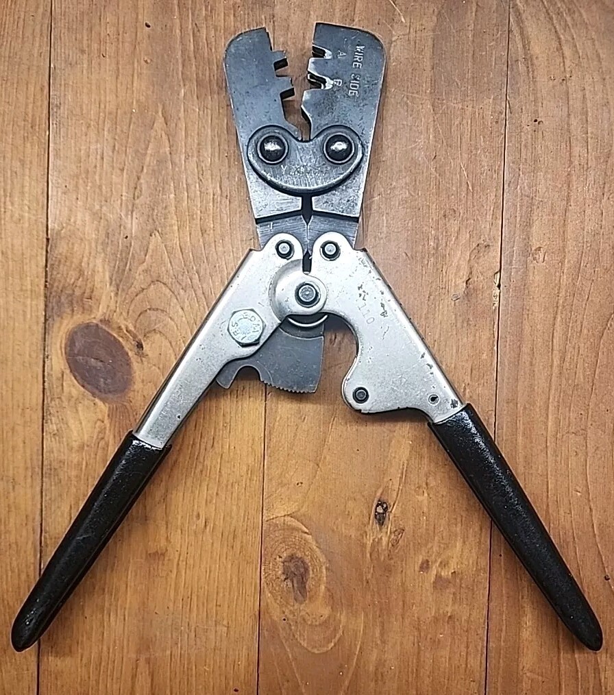Burndy Y14MTR Crimper