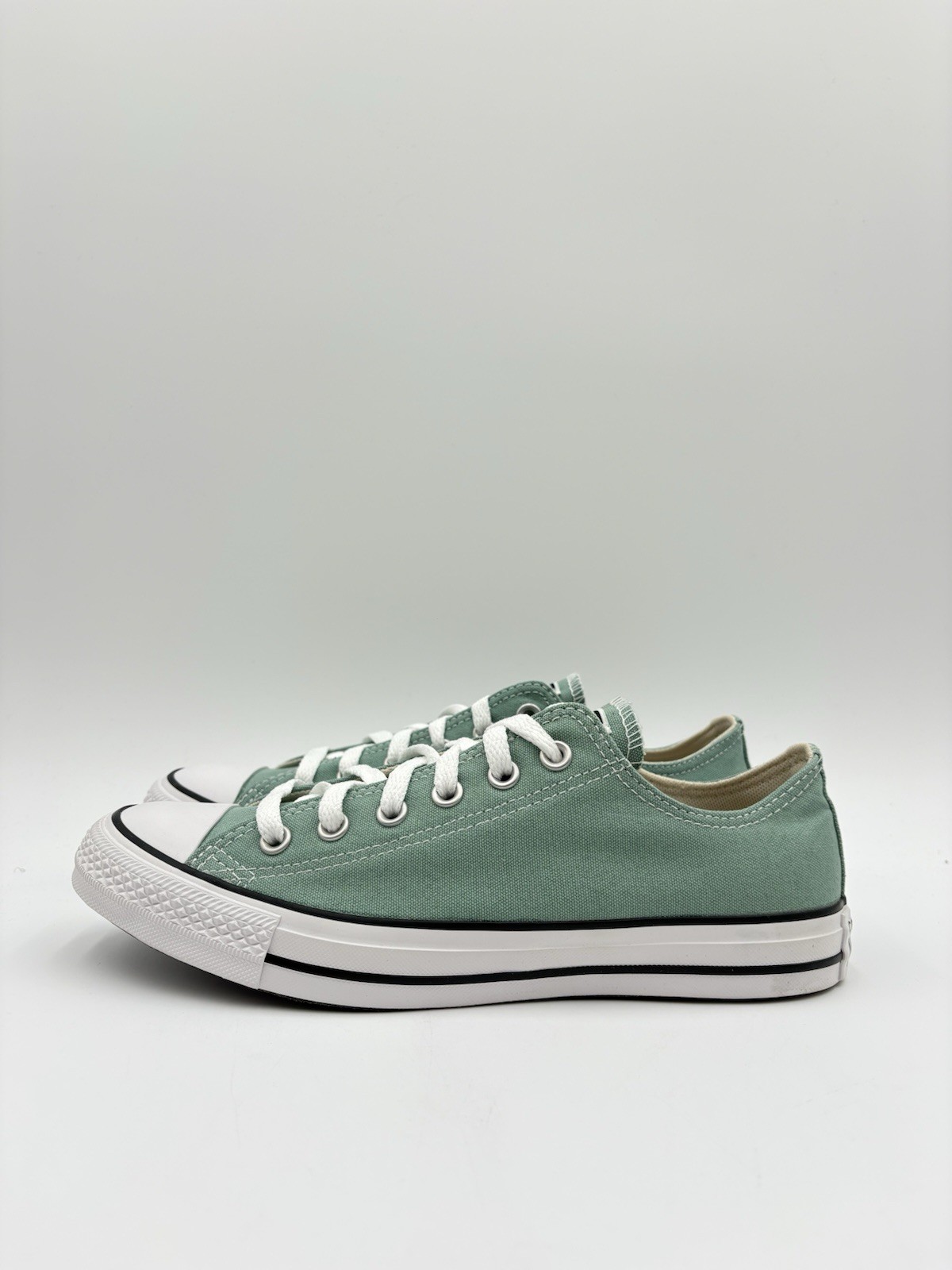 Converse Men’s Chuck Taylor All Star Low Size 7.5 Herby Green |A06567F|