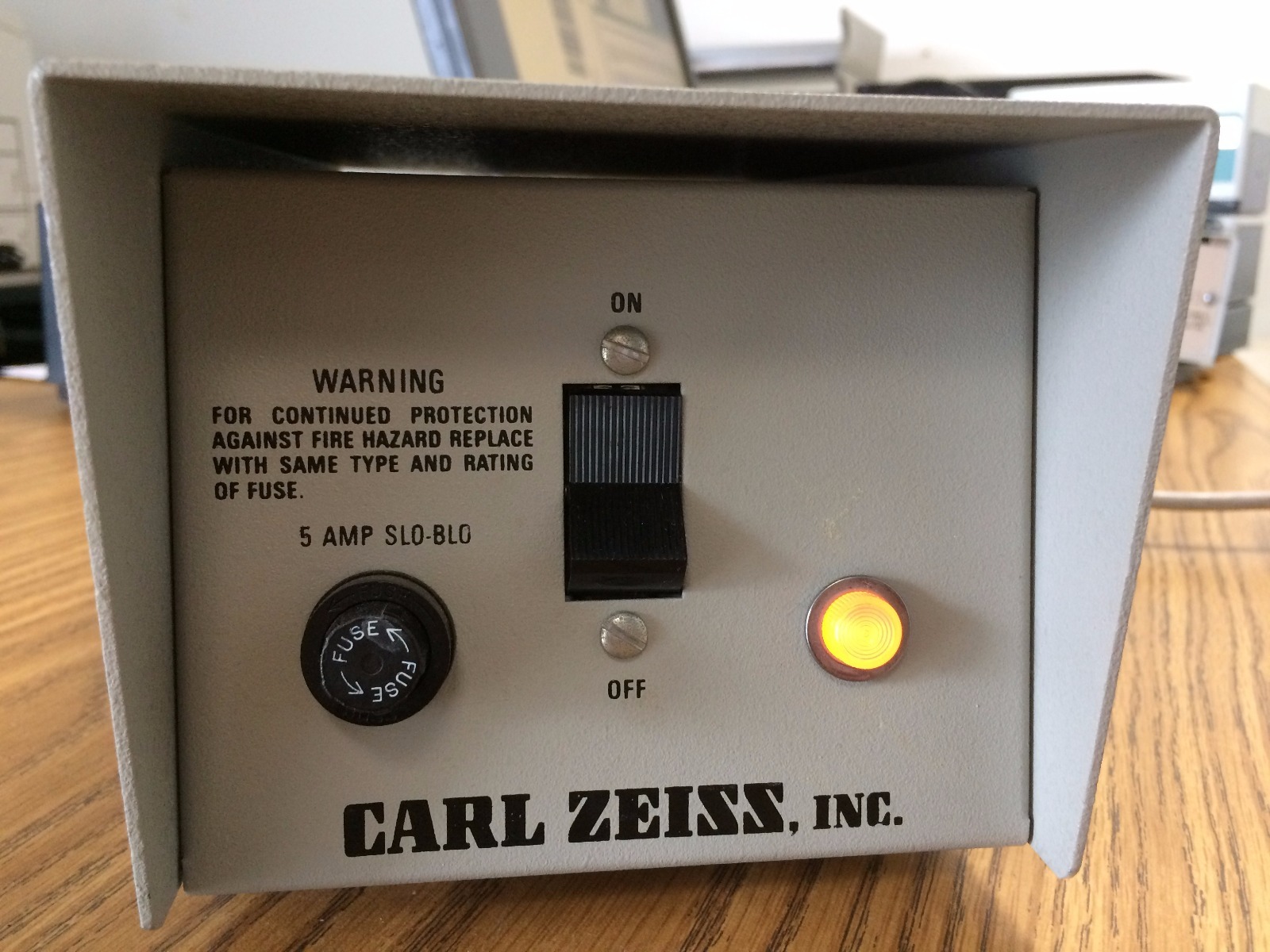ZEISS ELECTRO POWERPACS 1100 MICROSCOPE LAMP POWER SUPPLY