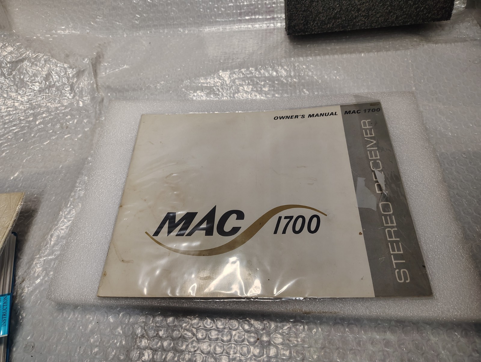 McIntosh MAC 1700 Receiver
