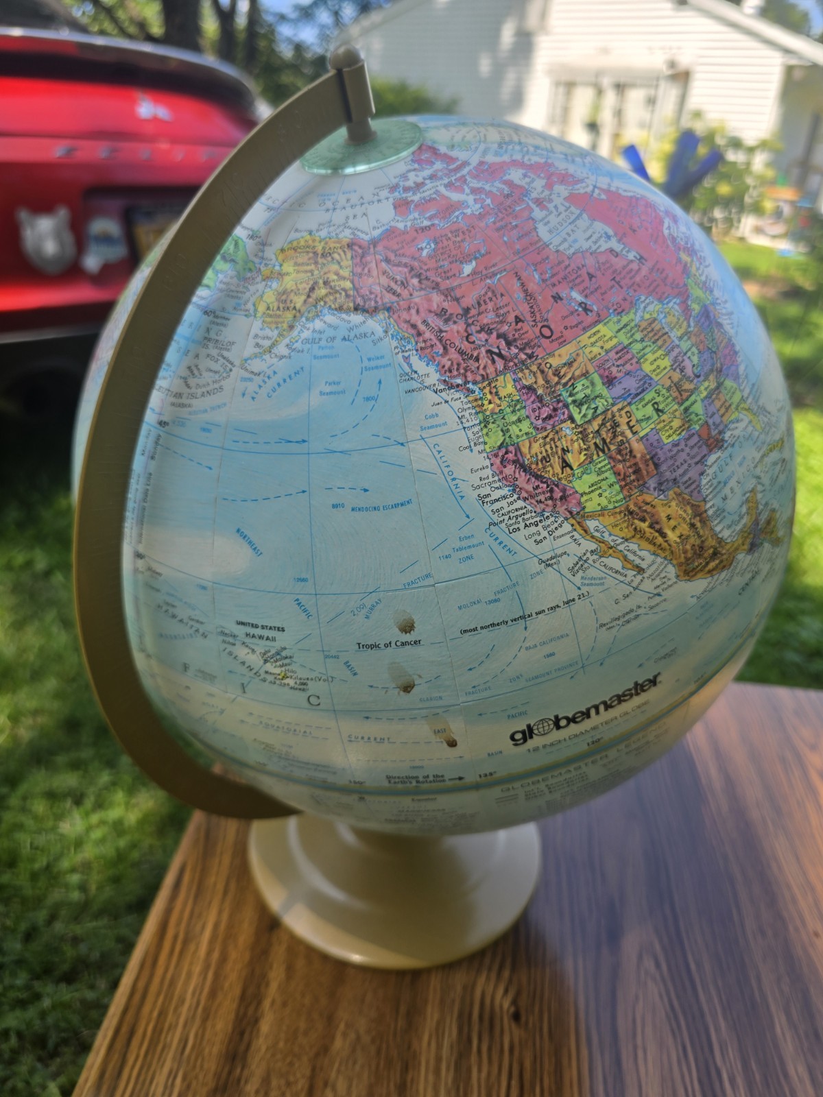 Globemaster Tabletop World Globe Rotating Freestanding w/ Beige Base