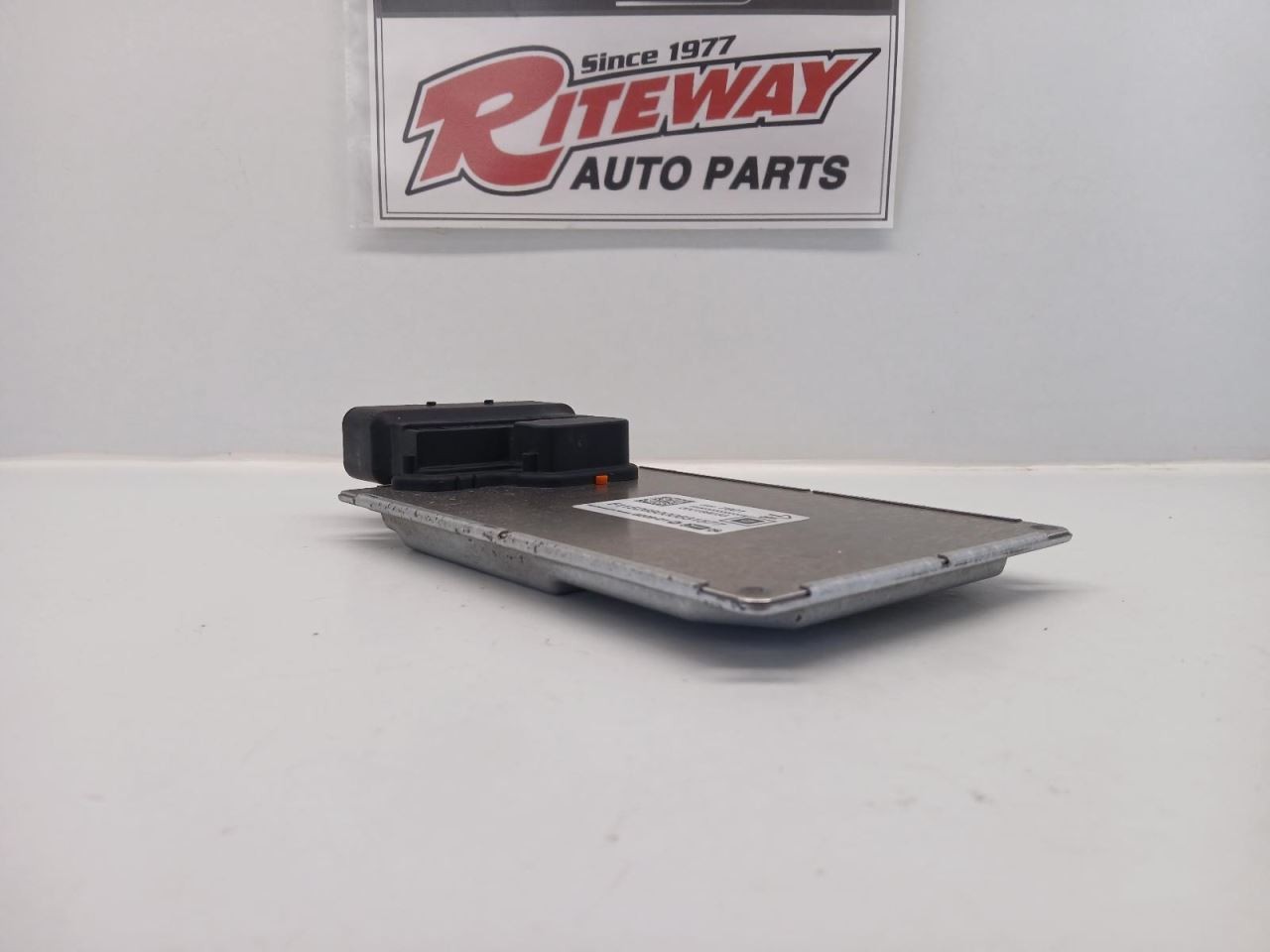 2016 CORVETTE C7 SUSPENSION MODULE 23207801