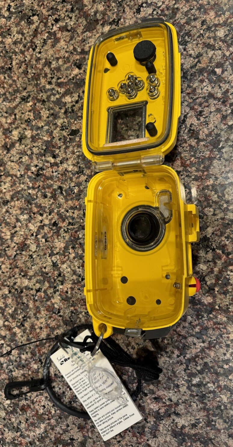 SeaLife Reefmaster RC Underwater Camera Hardshell Case, Close Up Lens ~No Camera