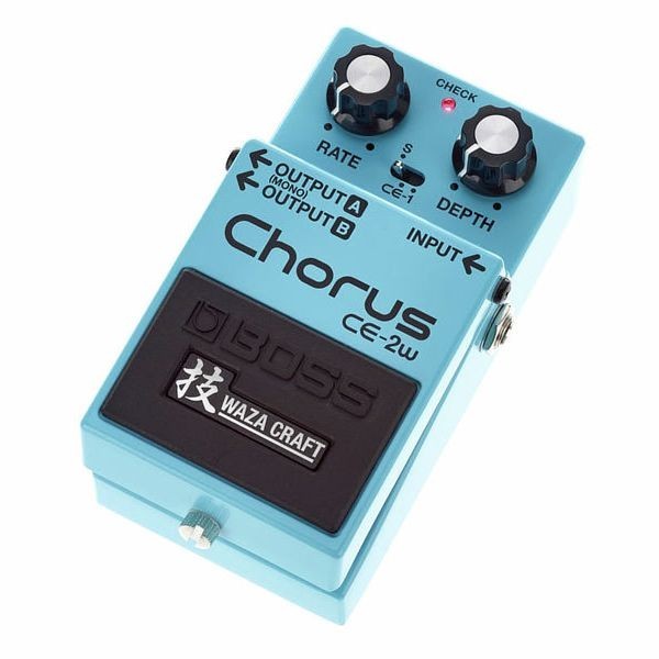 Boss CE-2W Chorus Waza Craft Pedal