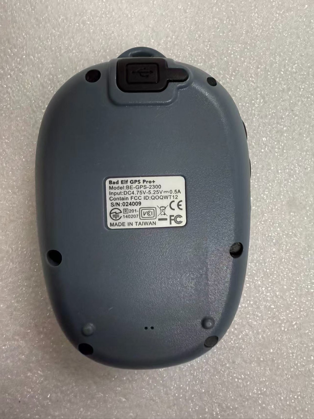 Bad Elf GPS Pro+ BE-2300-GPS Bluetooth GPS Receiver