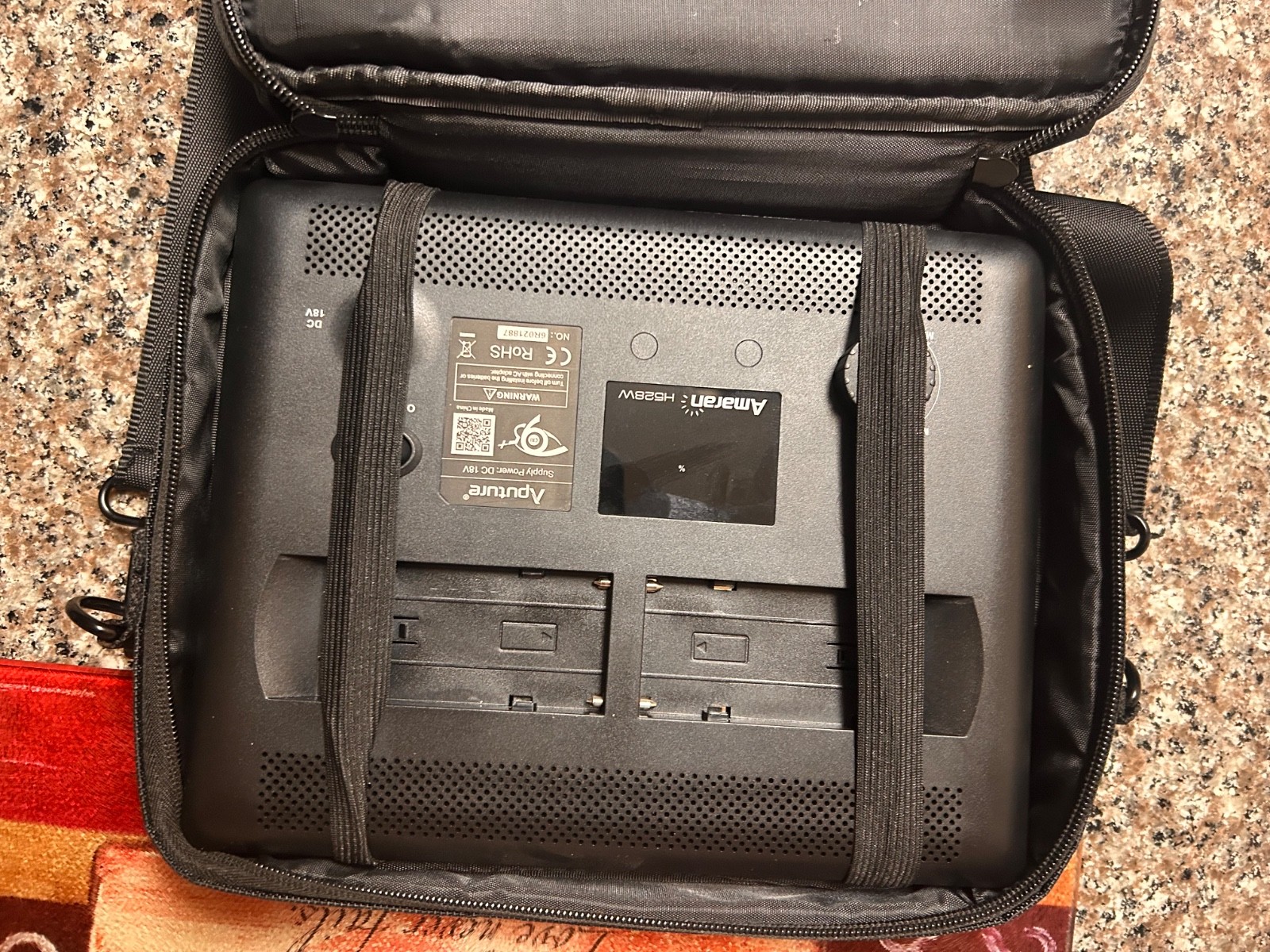 Aputure Amaran AL-528S Daylight LED Spot Light Kit (With Accessories)