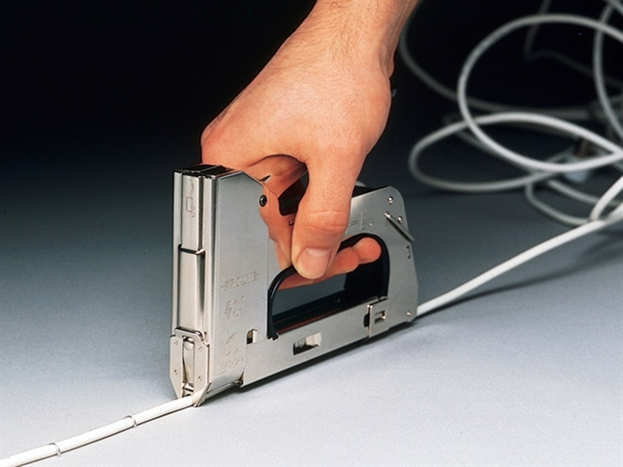 2 BOXES RAPID 36/14 DP CABLE TACKER STAPLES - BOX 2,000