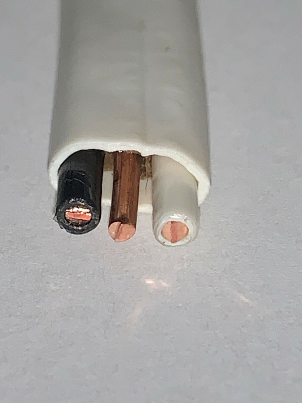 25 FT 14/2 NM-B W/GROUND HOUSE WIRE/CABLE