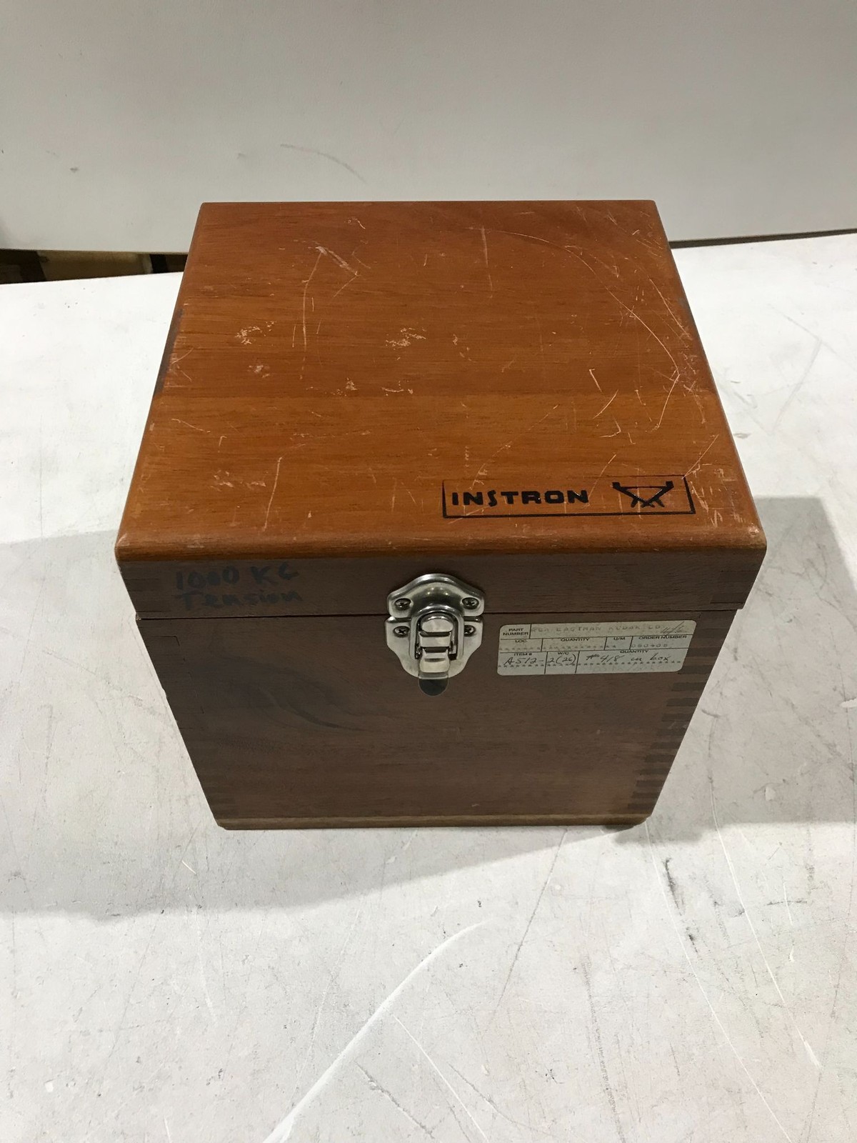 INSTRON TENSION LOAD CELL 2512-144 NEW