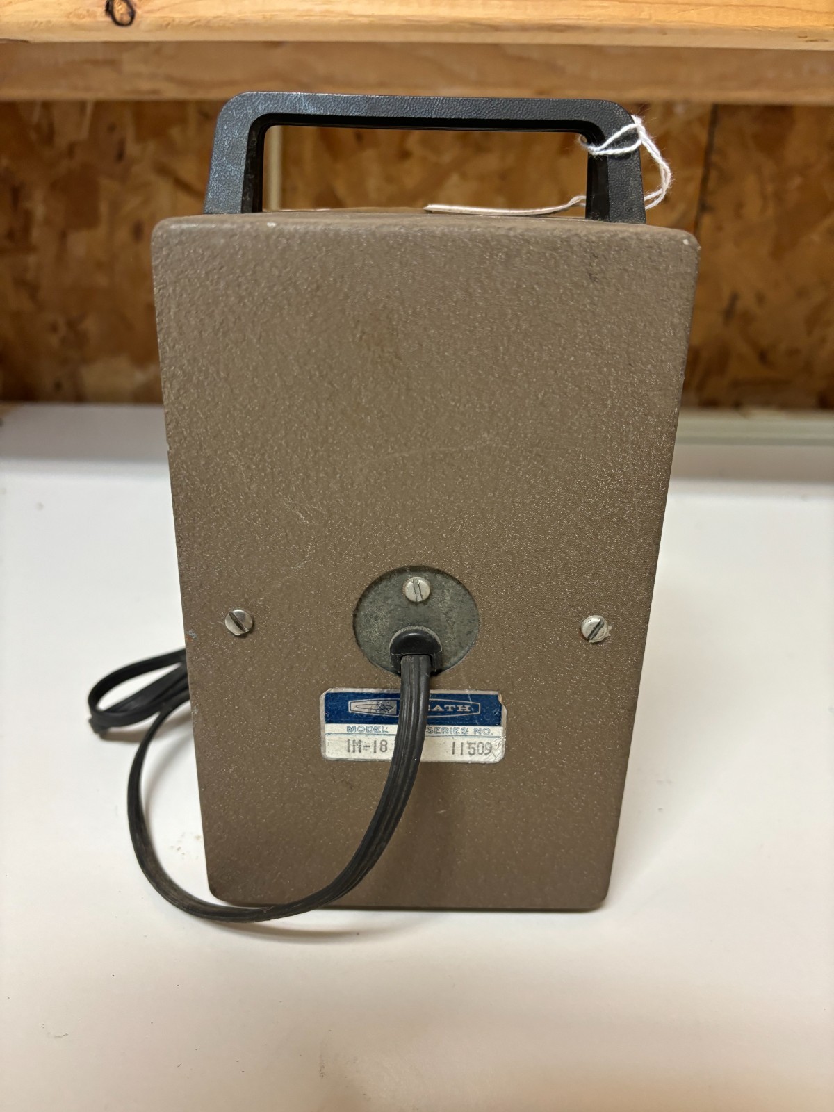 Heathkit IM-18 VTVM - less probe