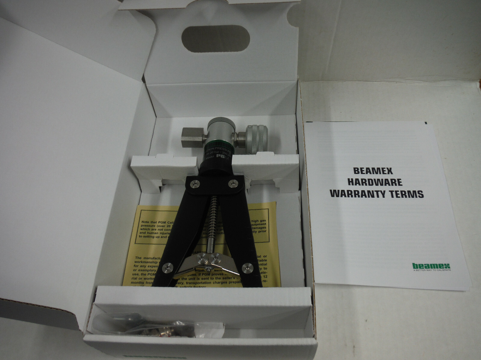 Beamex calibration pump
