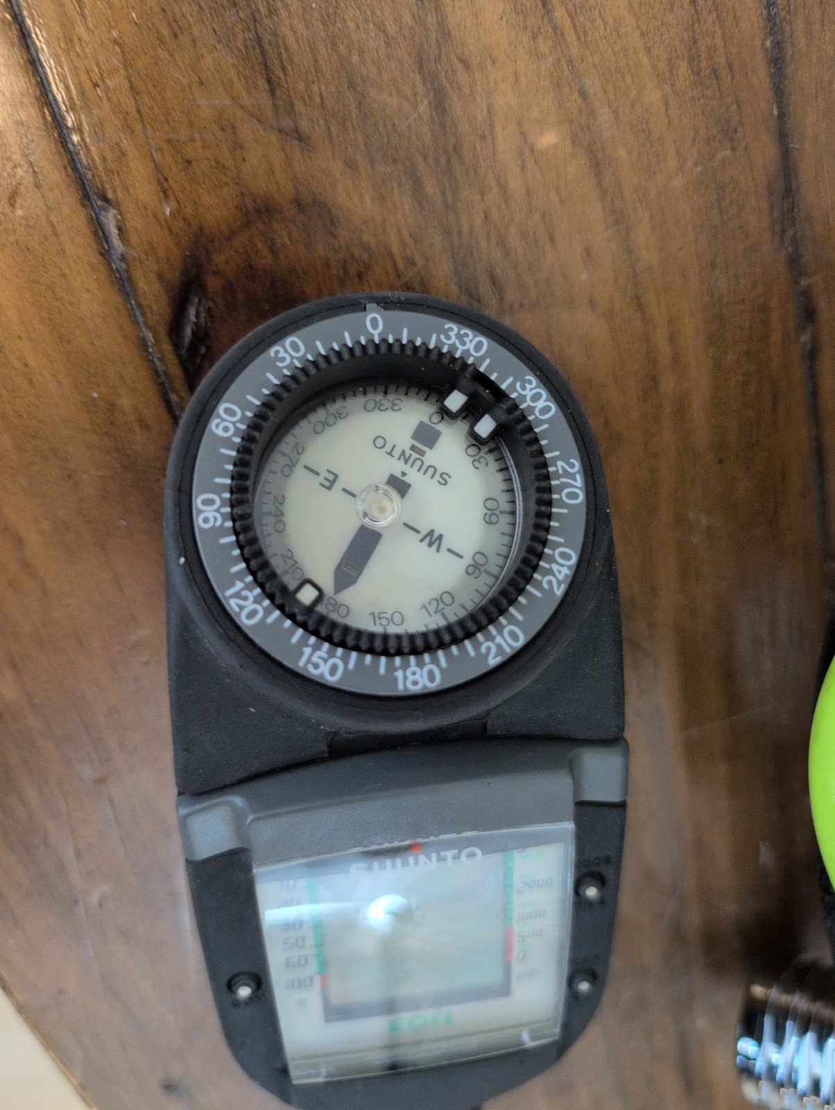Sherwood Regulator, Octo, and SUUNTO Console. Untested
