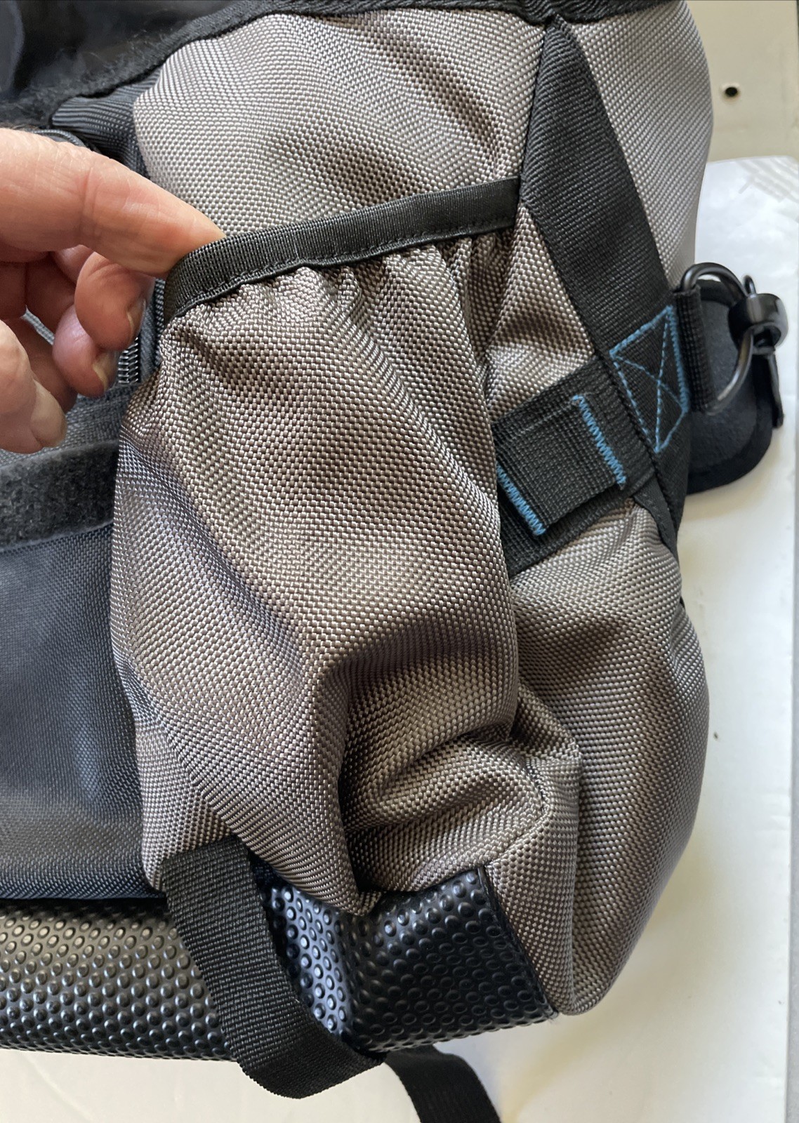 Ful Messenger Bag Approx. 19x13 with Strap Gray/Black
