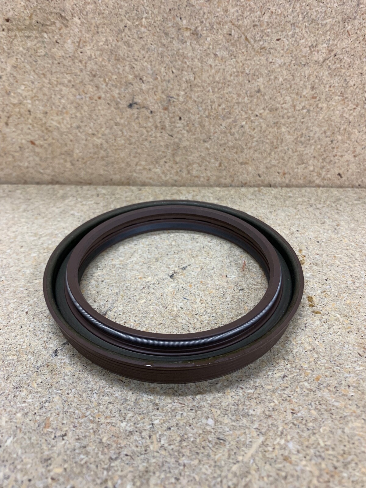 FMTV spindle wheel hub seal 5330-01-360-7753