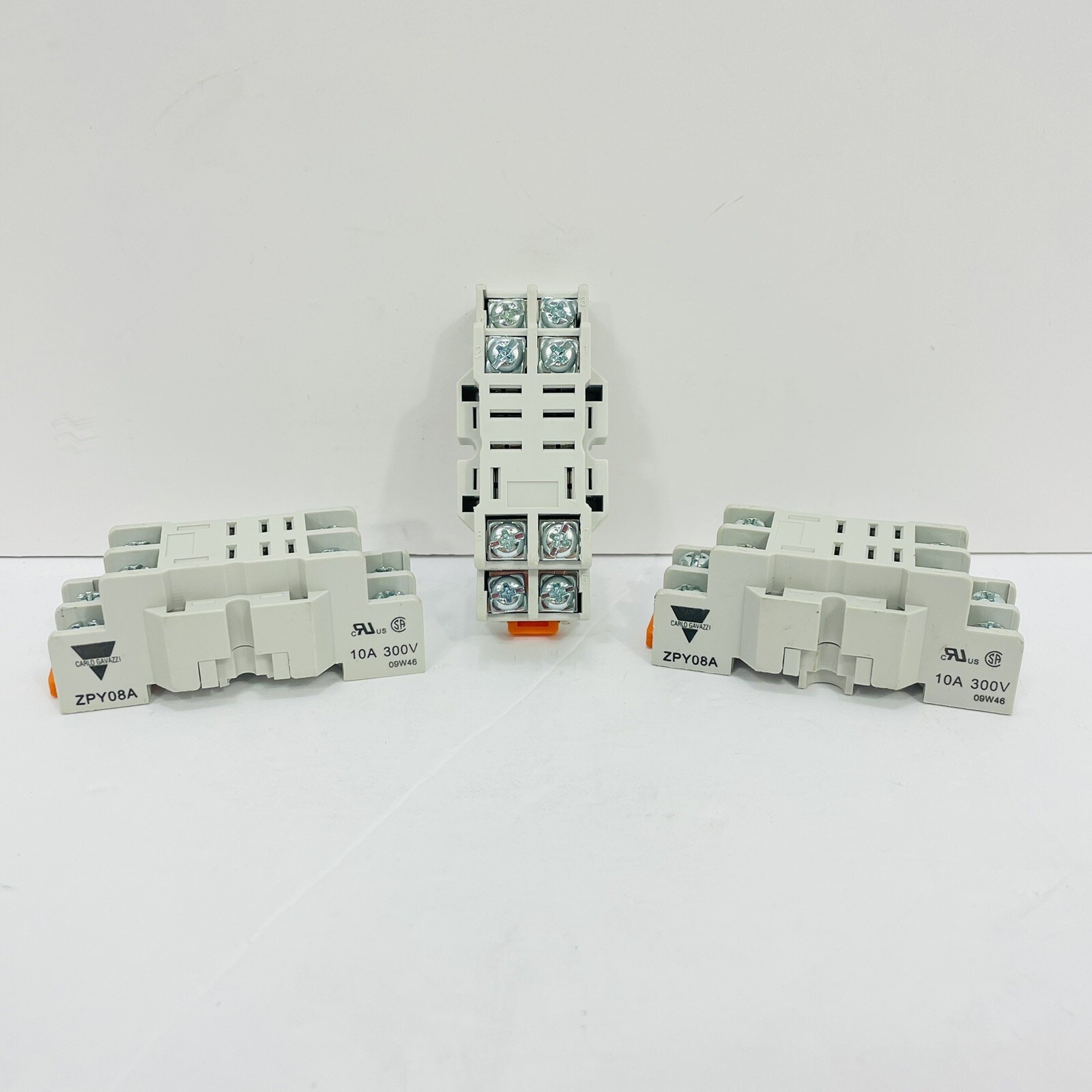 Qty 3 Carlo Gavazzi ZPY08A 10A 300V Relay Socket Base 8-Pin ~Clean Used~