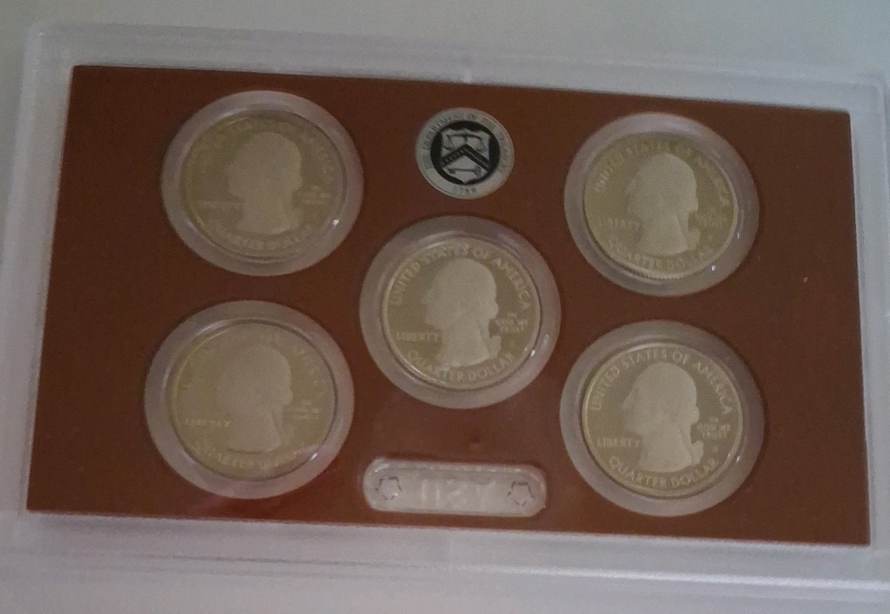 2015 U.S. Mint Proof Set OGP Box & COA 14 Coins Complete Clad Set
