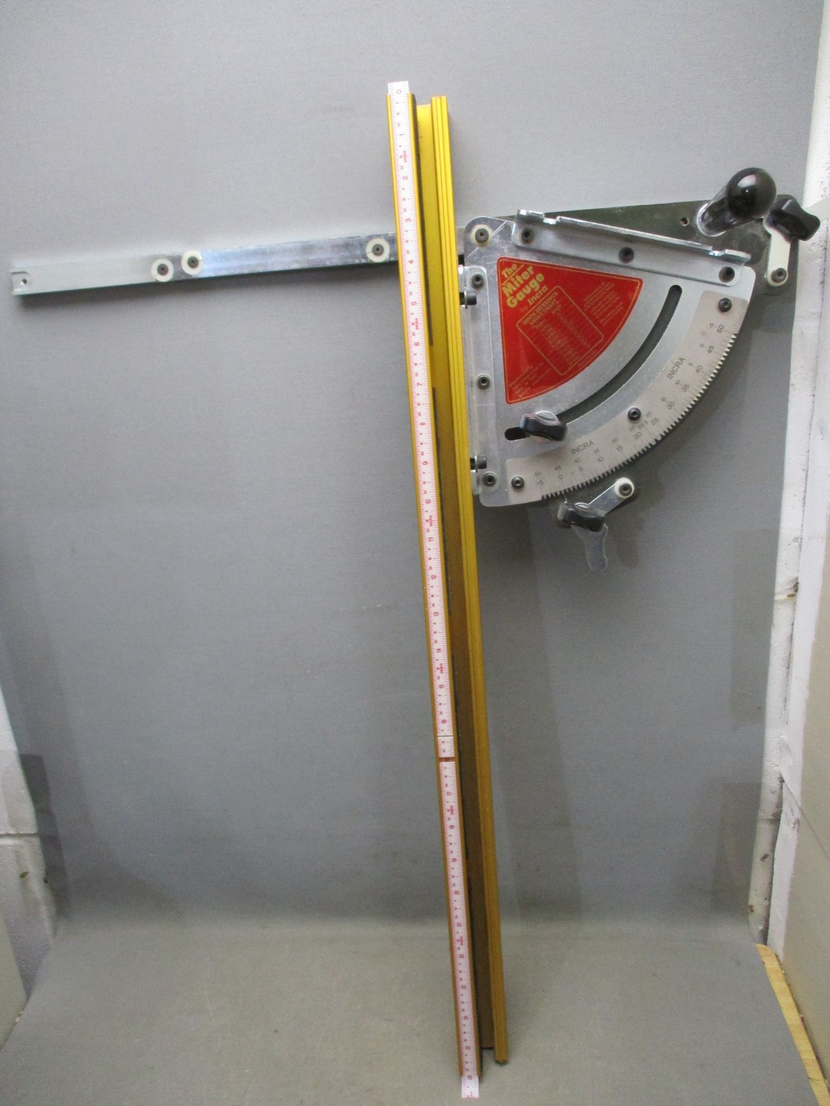 The Miter Gauge by Incra