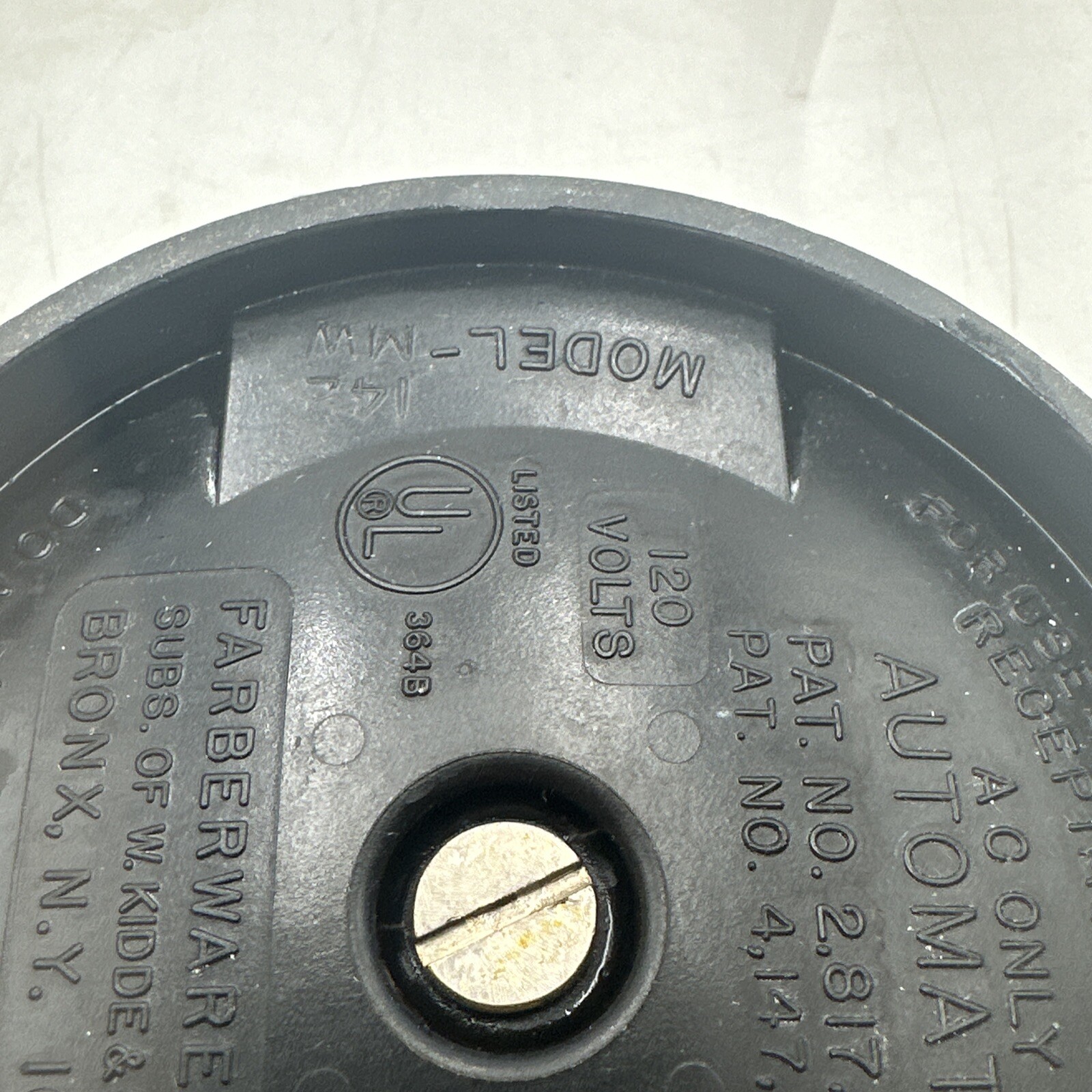Farberware Electric Coffee Percolator Model 142B Replacement Bottom Cover +Screw