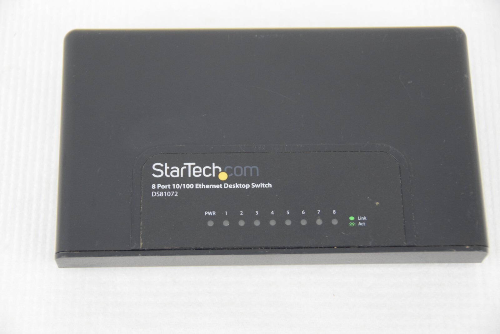 Startech DS81072 8 Port Ethernet Switch 10/100