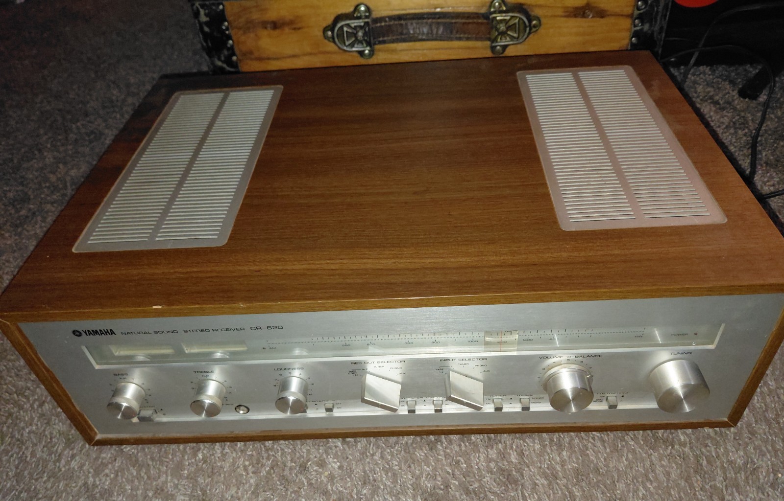 Yamaha Stereo Natural Sound Receiver CR-620 AM/FM 120 Volts 60 Hz Tested