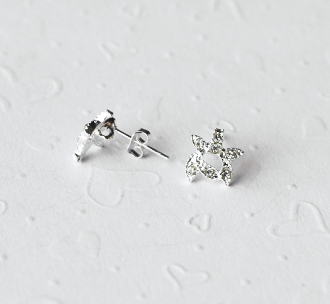 10 Flower Earstuds Earwire Sterling Silver Post Clear Crystal Rhinestone EF013