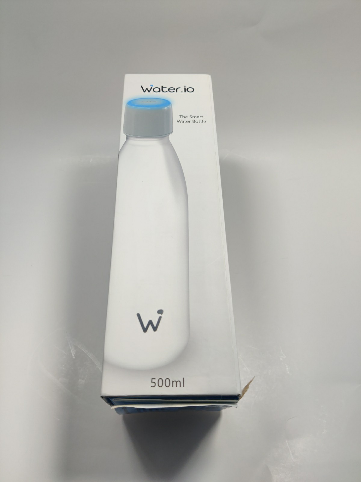 Water.io Smart Water Bottle 500ml Hydration Reminder LED Bluetooth App White