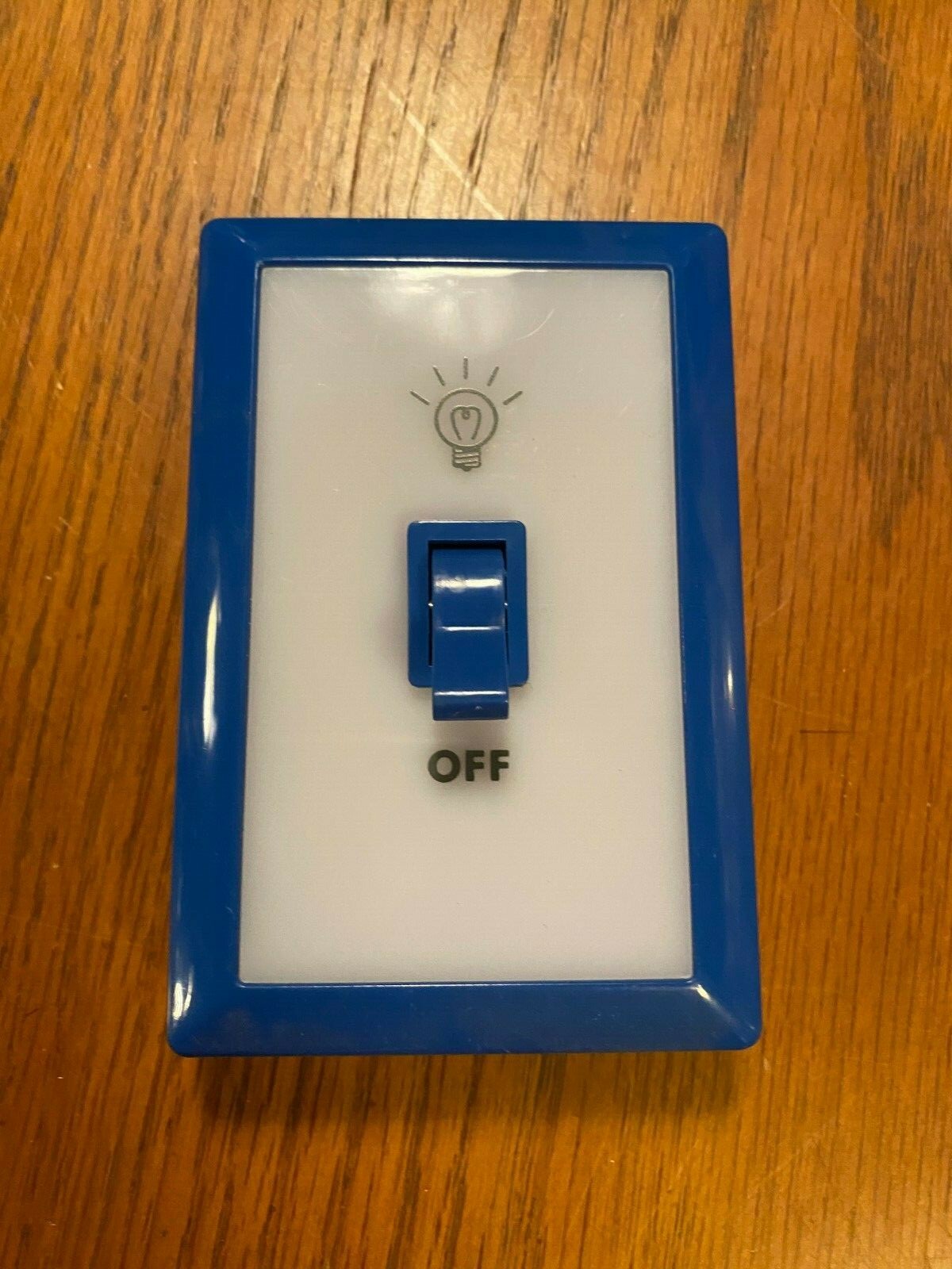 BLUE---LIGHT SWITCH ---NIGHT LIGHT