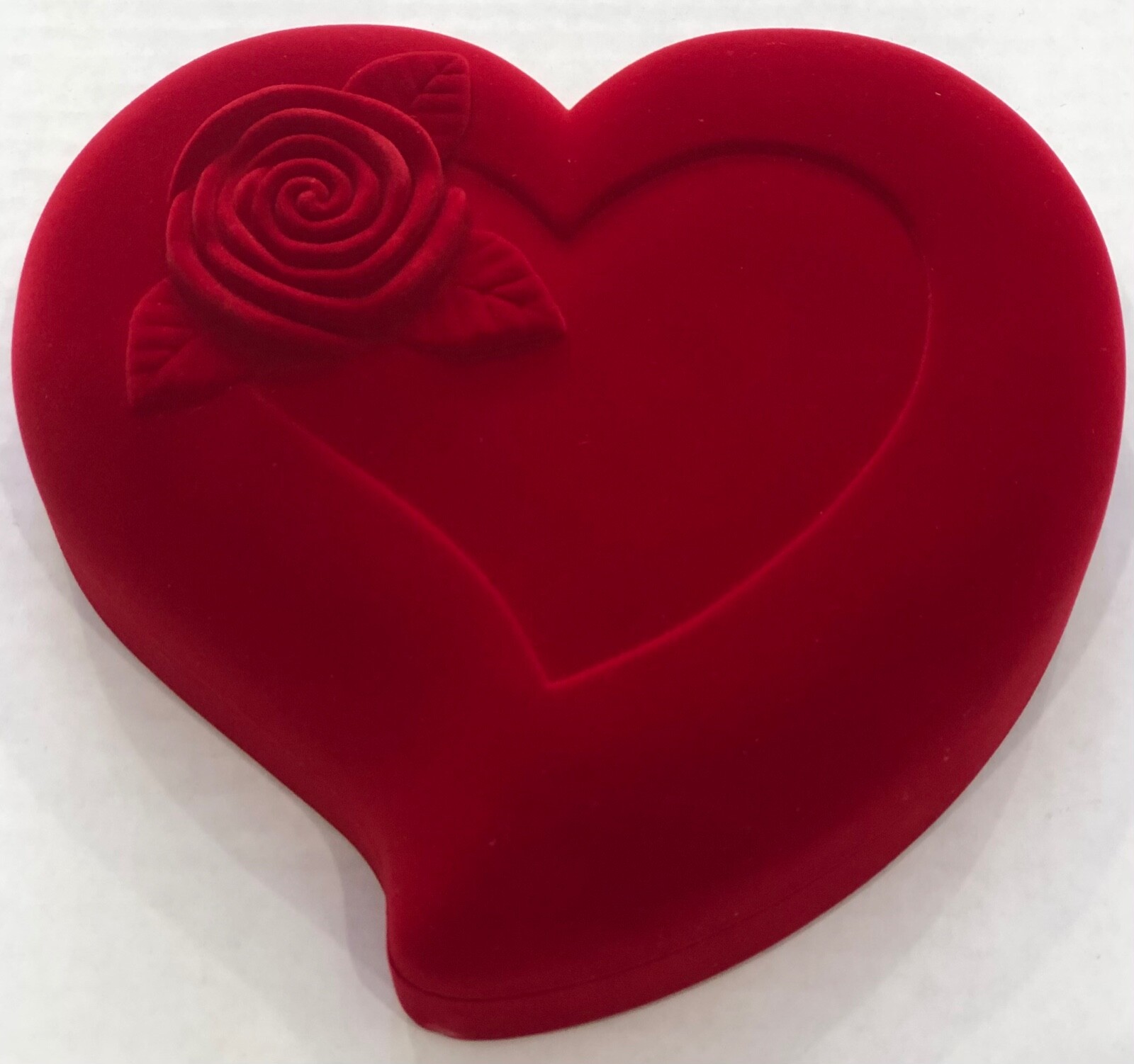 Quality Velvet Red Heart shaped Bracelet Bangle Jewelry Box Storage Case