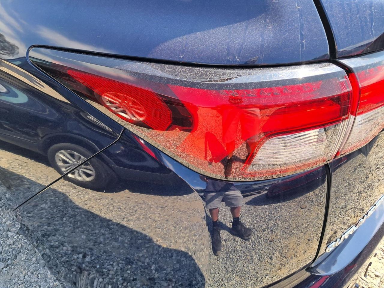 OUTLANDER 2023 Glove Box 4776795