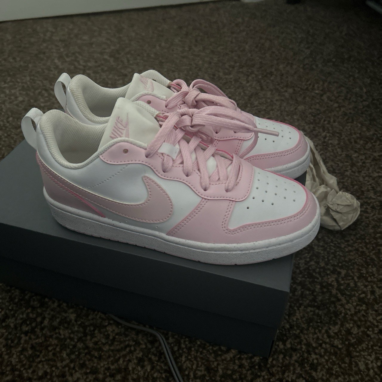 Nike Dunk Pink/White Colorblock Low Top Lace-Up Athletic Sneakers