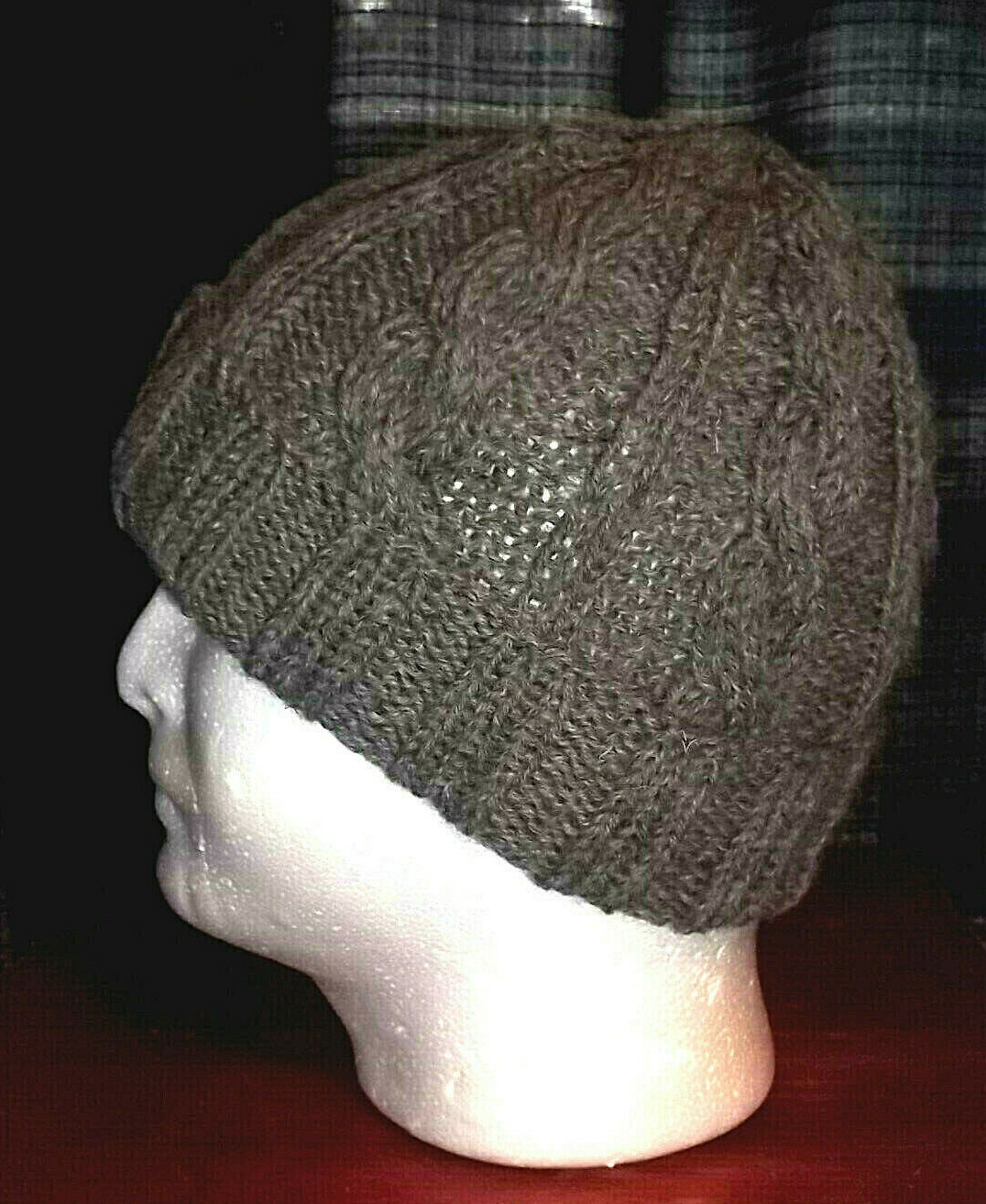 Mens or Womens New Handmade 100% Wool Gray Cable Knit Hat Beanie