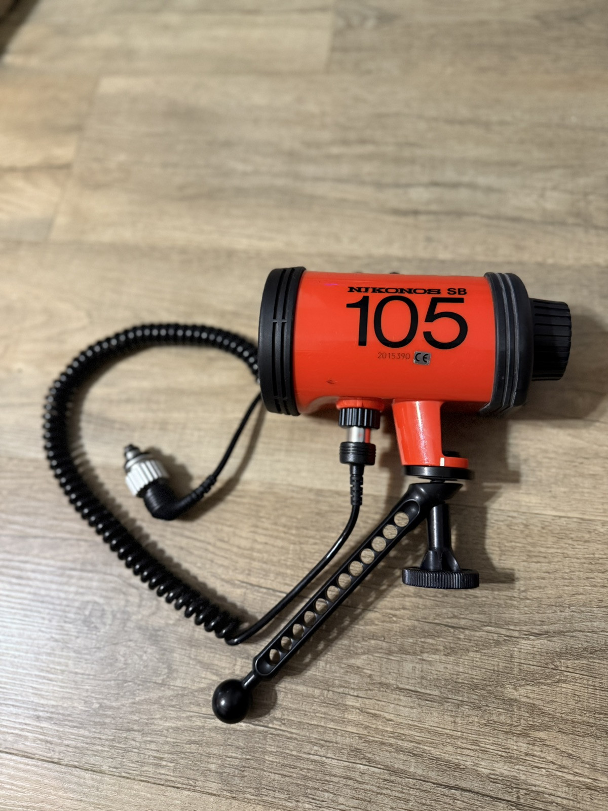 Nikonos Speedlight SB-105 Underwater Strobe Flash From JAPAN #246