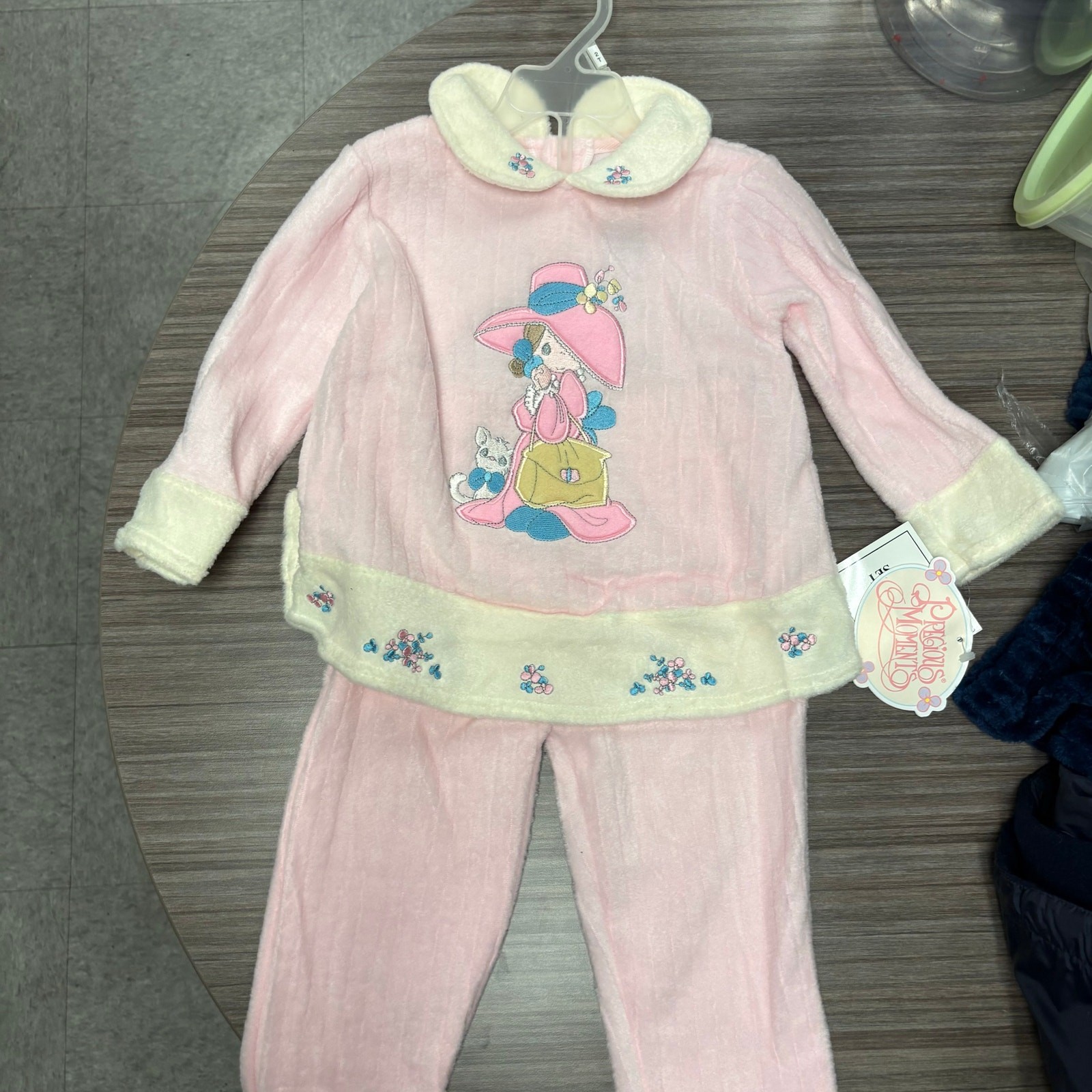 Vintage Precious Moments Baby Girl Velour Outfit Set – Hot Pink  (24 Months)