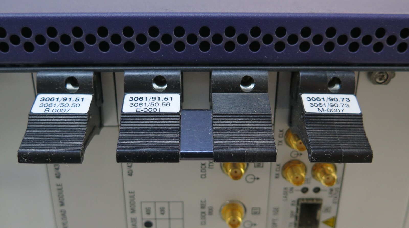 JDSU ONT-506 Optical Network Tester 40/43G w/ Modules