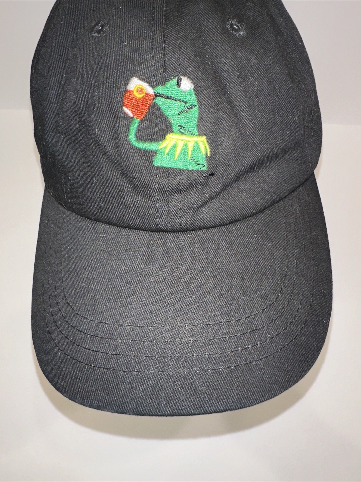 Frog Drinking Beer Mug on Black Hat Cap Strap Buckle Unbranded No Size