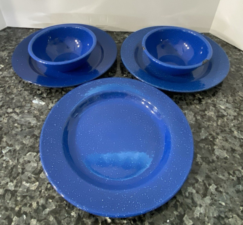Blue White Speckled Enamelware 3 Dinner Plates 10.25"  2 Bowls Cowboy Camping