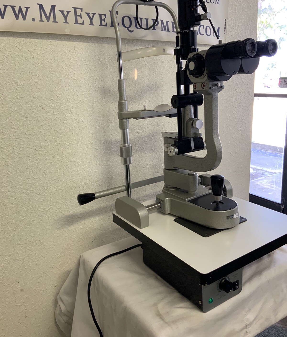 Burton 2000 Haag-Streit Style 5x Magnification