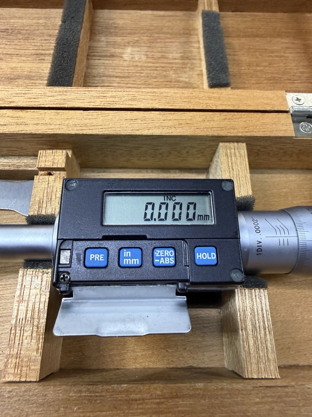 Mitutoyo 468-204 Holtest Internal Micrometer
