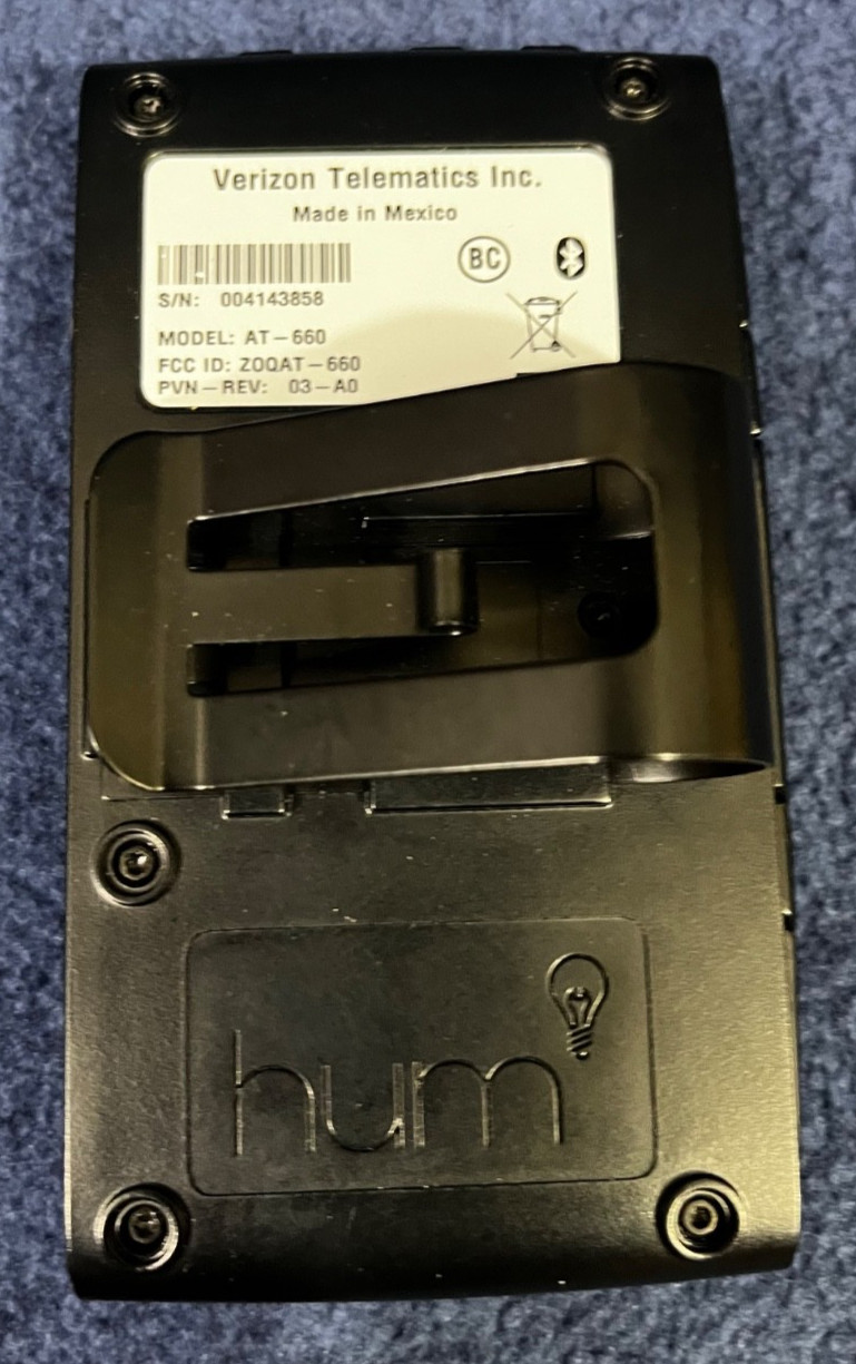 Hum by Verizon AT-660 Black Bluetooth Automatic Assist Telemetry Device