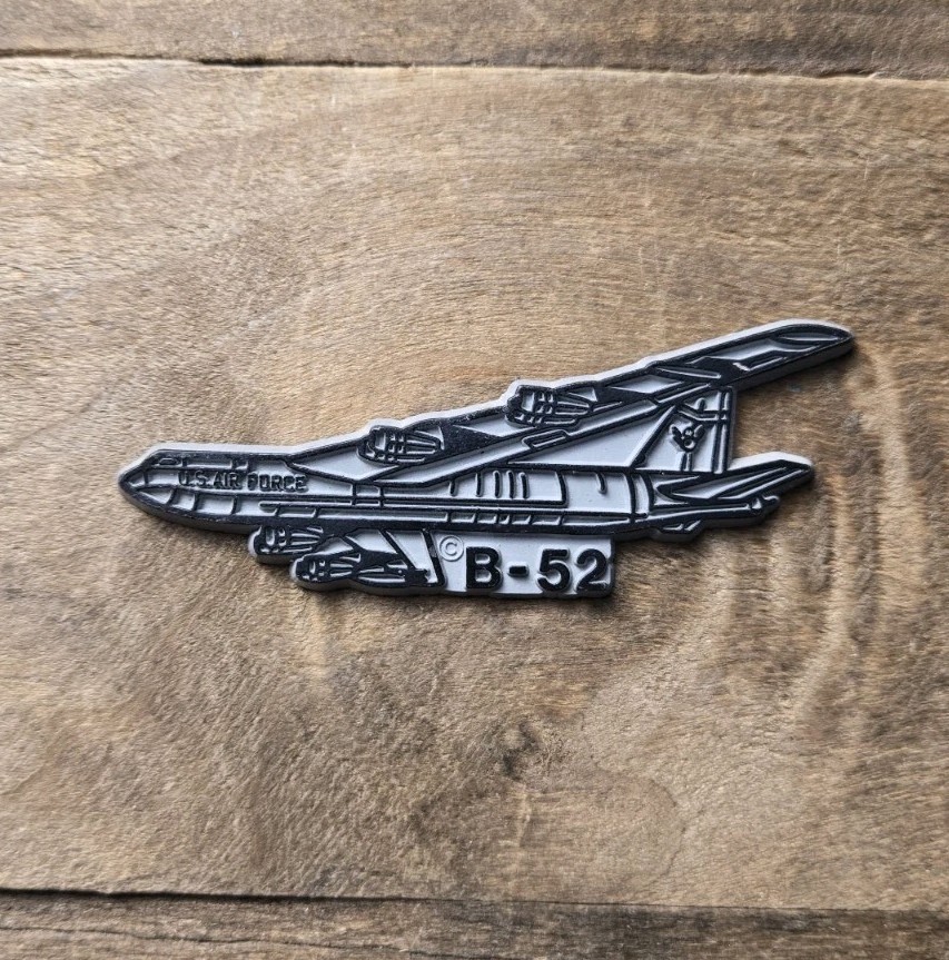 Vintage US Air Force B-52 Stratofortress Bomber Plane Rubber Fridge Magnet