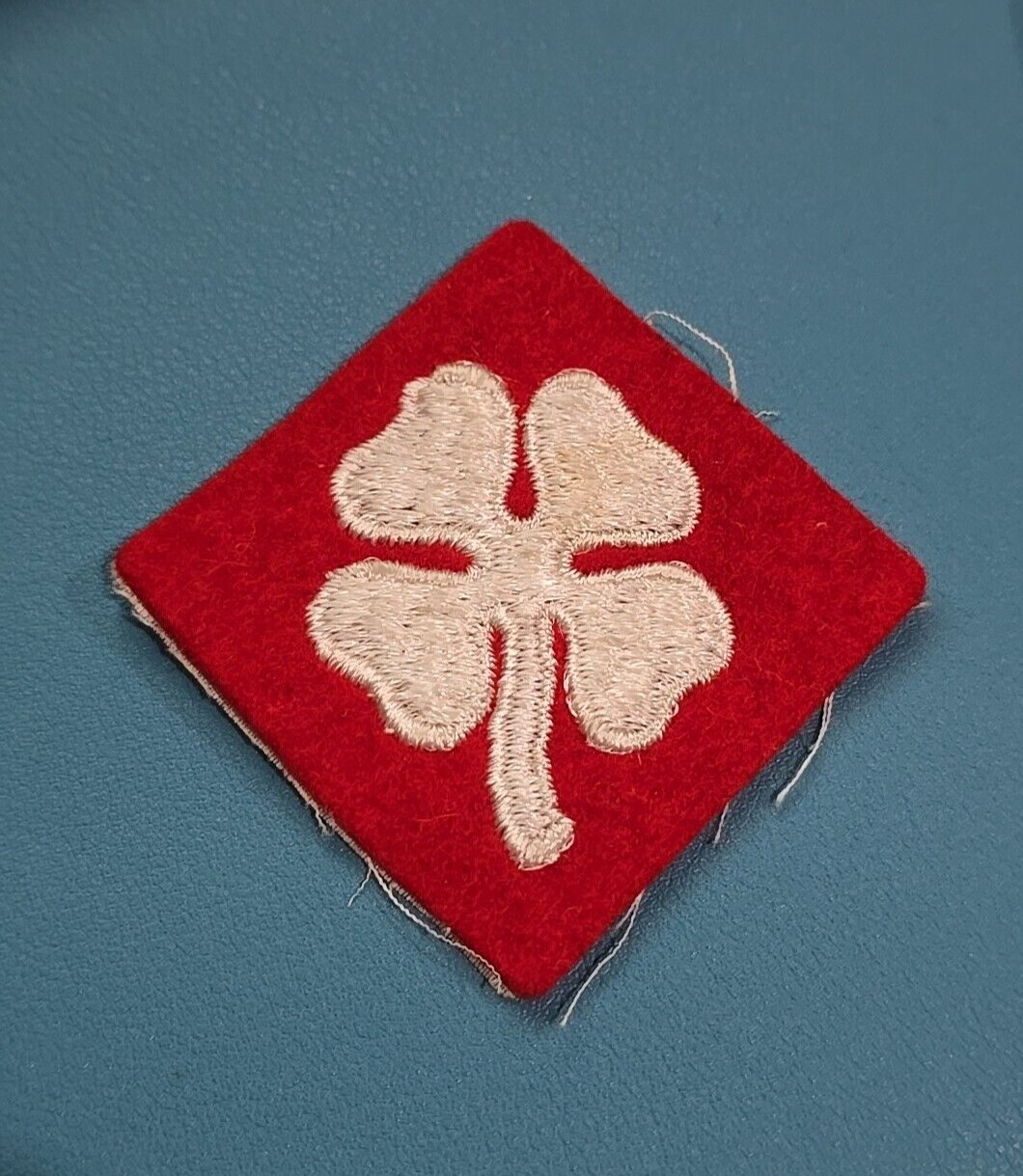US 4th Army Patch-Felt-CC Backing-No Glow------Original WW-II*