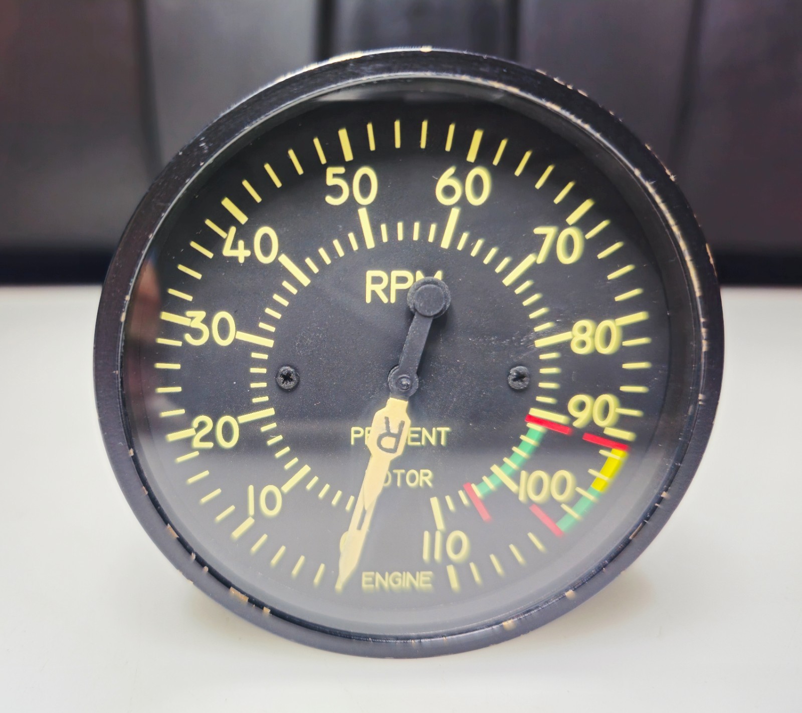 General Electric (GE) Aircraft Tachometer Indicator