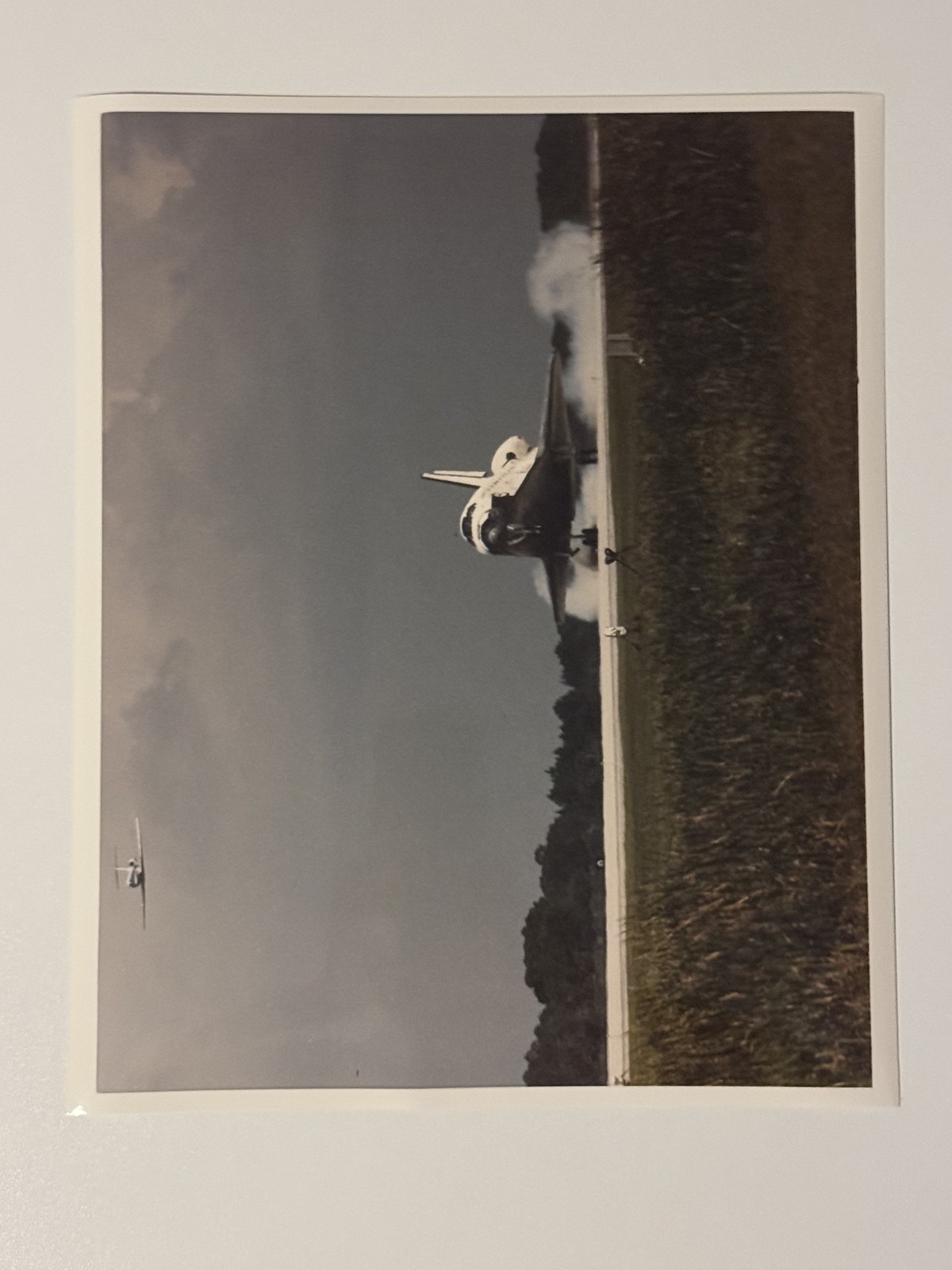 NASA STS-71 Atlantis Lands On Runway 33 Press Photo