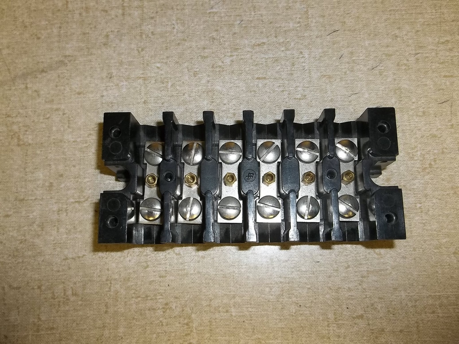 Buchanan 6-Pole Wire Terminal *FREE SHIPPING*