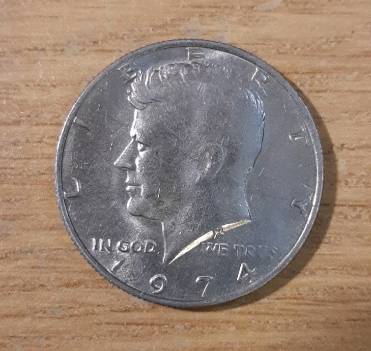 1974 JOHN F KENNEDY HALF DOLLAR FIFTY CENTS PHILADELPHIA AMERICA USA (MM10)
