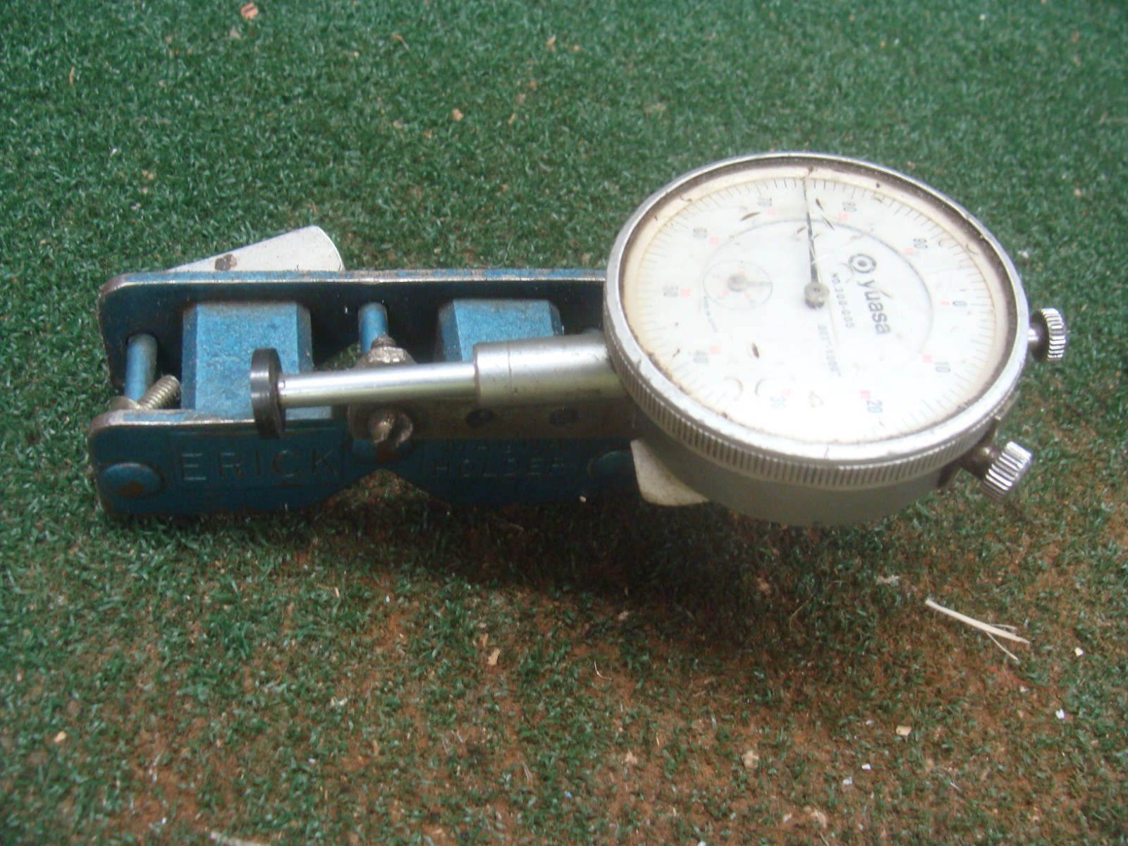YUASA 300-005  .001" - 1.000 DIAL  INDICATOR  on a Erick Magna Holder